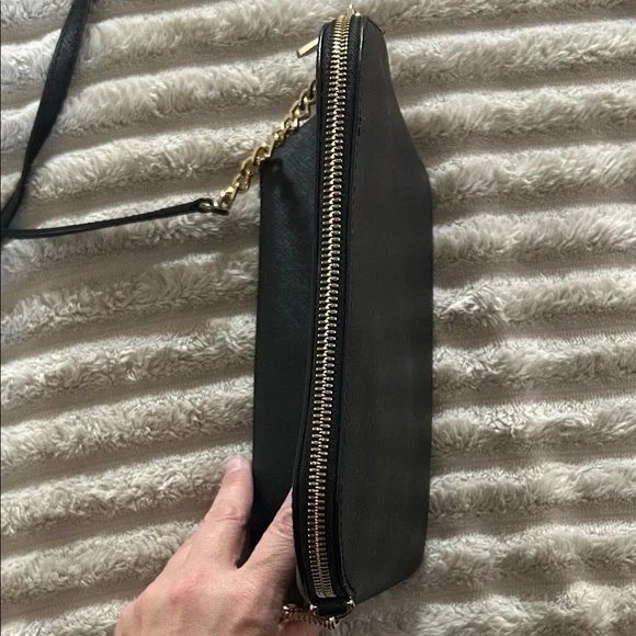 Michael Kors Cindy‎ Dome Crossbody Bag - Picture 4 of 12